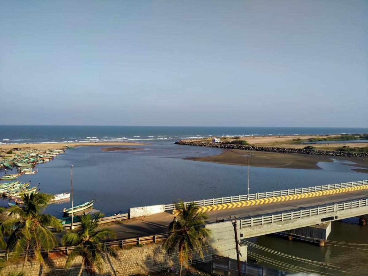 Sri Gnana Vedha Beach Residency Velankanni Extérieur photo