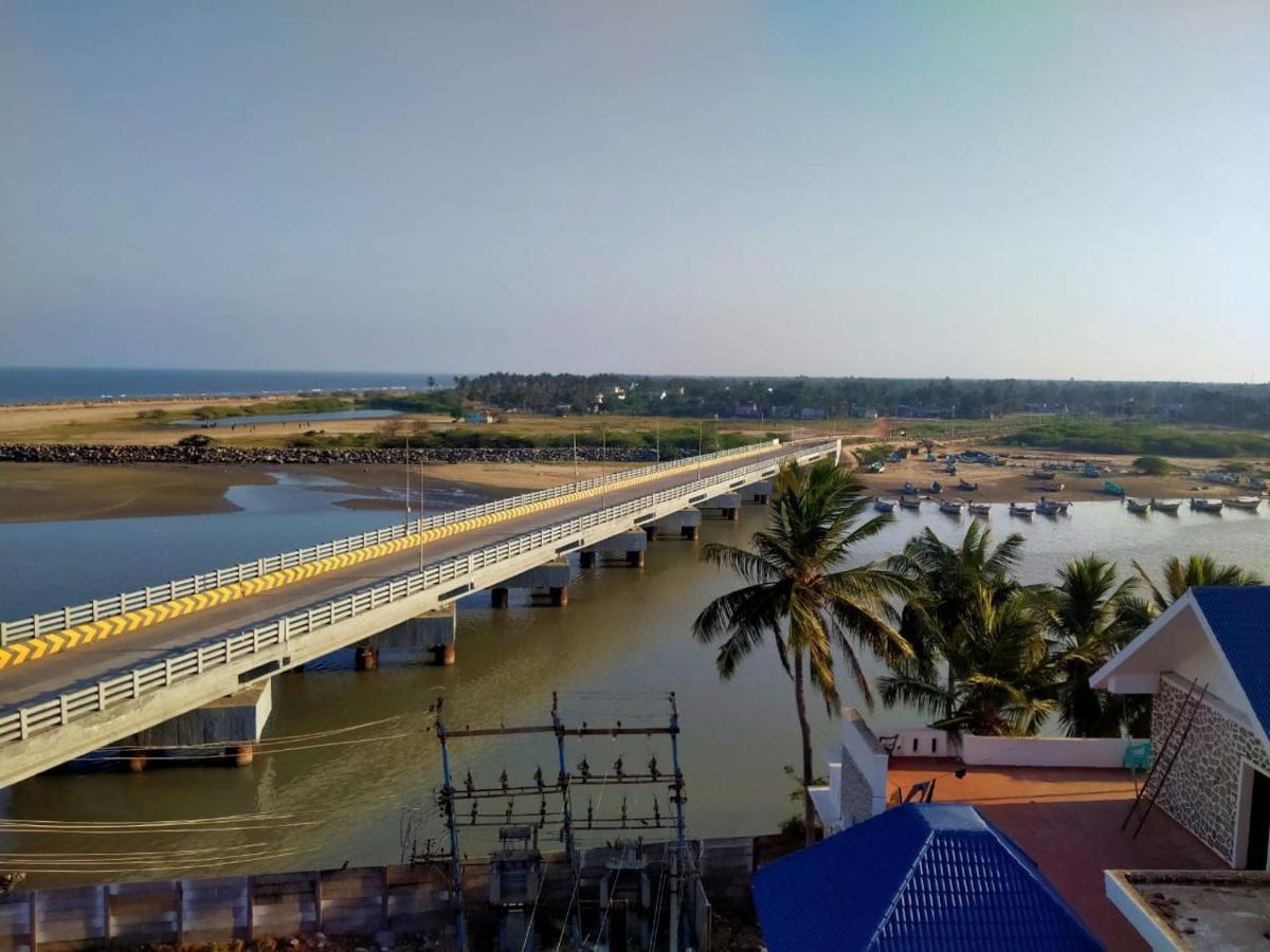 Sri Gnana Vedha Beach Residency Velankanni Extérieur photo